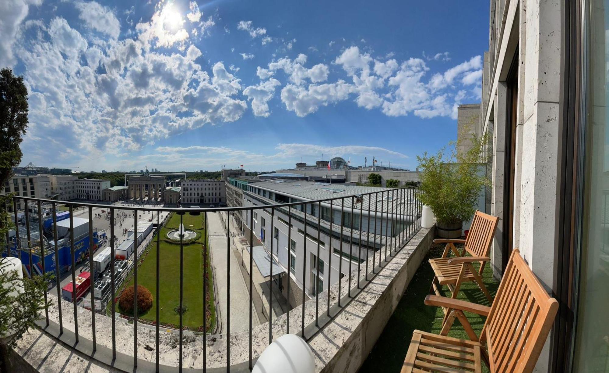 Nexliving Berlin Brandenburger Tor Aparthotel ภายนอก รูปภาพ